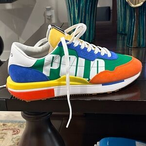 Polo Ralph Lauren Track shoe.